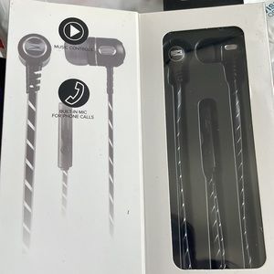 In ear metal headphones